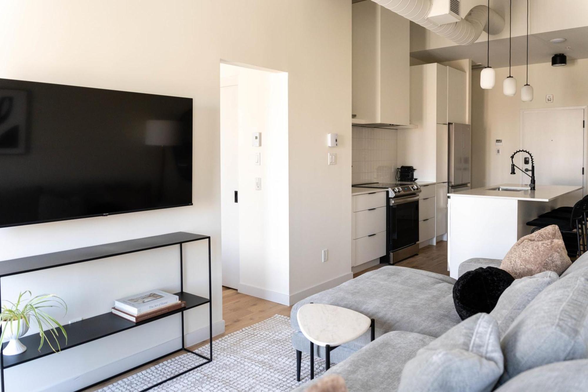 Maison Place Jacques-Cartier By Luxury In Transit Montreal Exterior foto