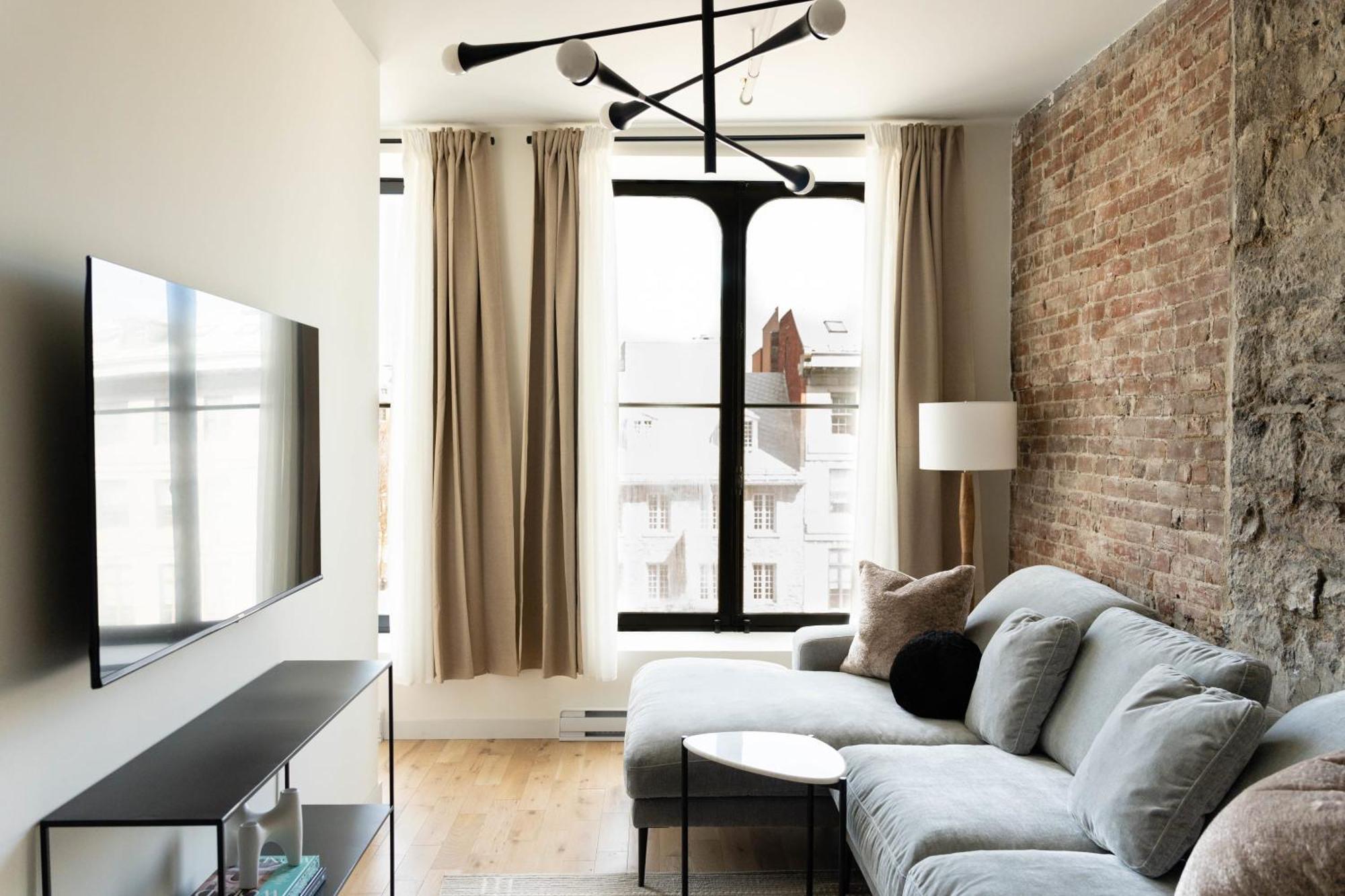 Maison Place Jacques-Cartier By Luxury In Transit Montreal Exterior foto